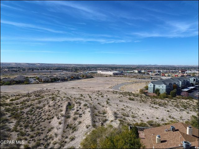 160 Silver Shadow Drive A, El Paso, TX 79912
