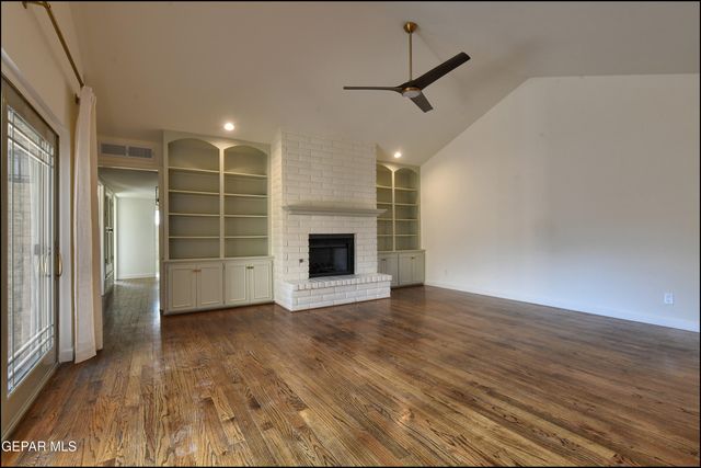 160 Silver Shadow Drive A, El Paso, TX 79912