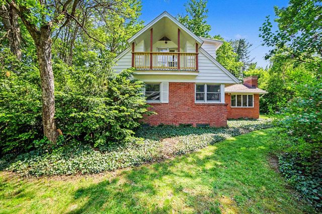 5609 Evergreen Street, Midland, MI 48642