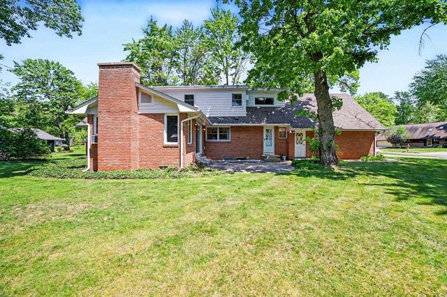 5609 Evergreen Street, Midland, MI 48642