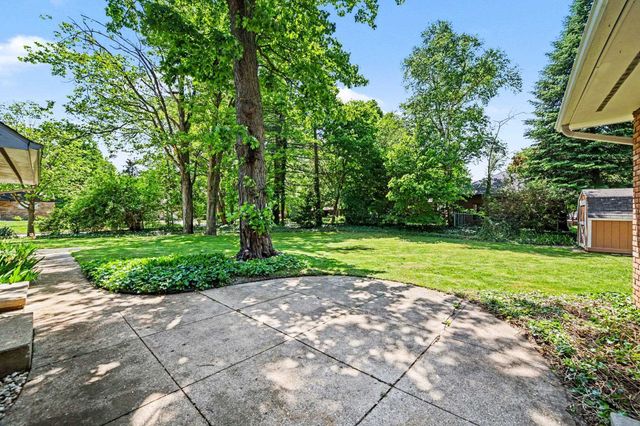 5609 Evergreen Street, Midland, MI 48642