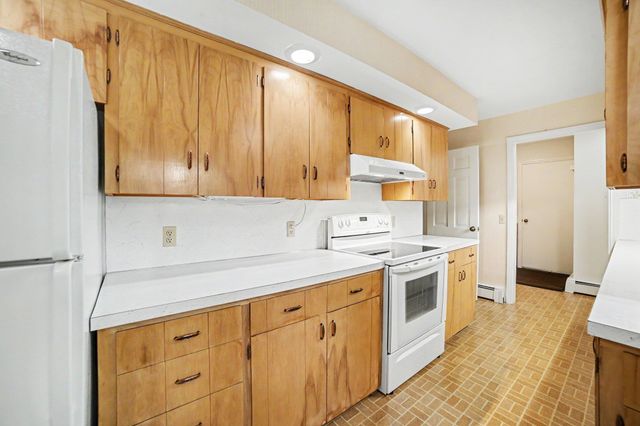 5609 Evergreen Street, Midland, MI 48642