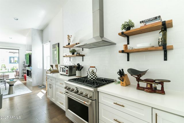 4817 N 35TH Street, Phoenix, AZ 85018