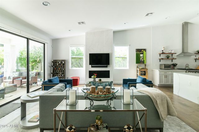 4817 N 35TH Street, Phoenix, AZ 85018