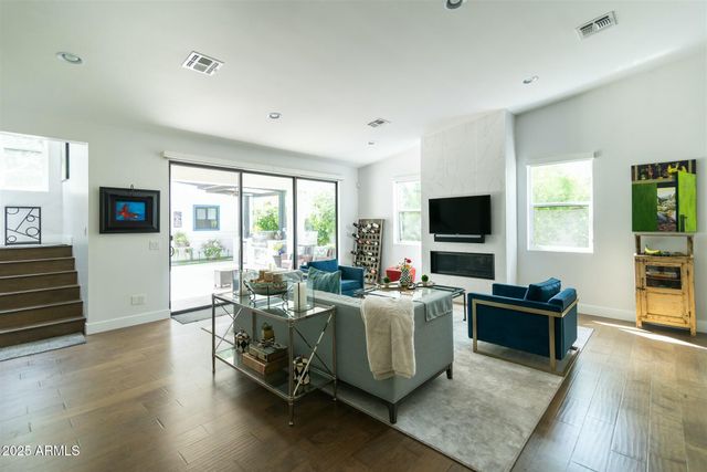 4817 N 35TH Street, Phoenix, AZ 85018