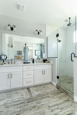 4817 N 35TH Street, Phoenix, AZ 85018