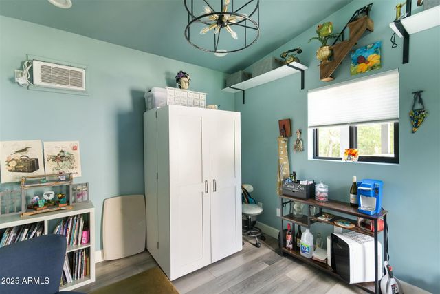 4817 N 35TH Street, Phoenix, AZ 85018