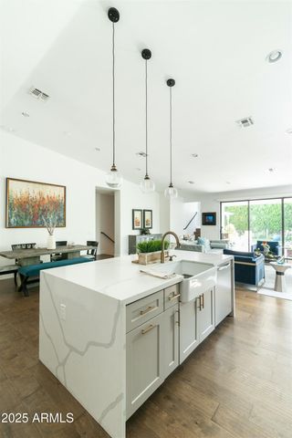 4817 N 35TH Street, Phoenix, AZ 85018