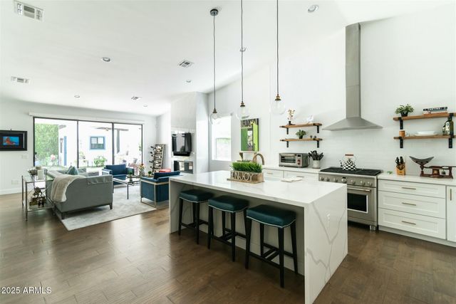 4817 N 35TH Street, Phoenix, AZ 85018