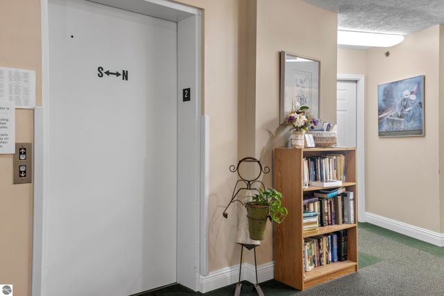 12047 S Elk Run # N207, Traverse City, MI 49684