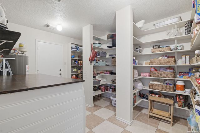 1915 Emerald Mist, San Antonio, TX 78230