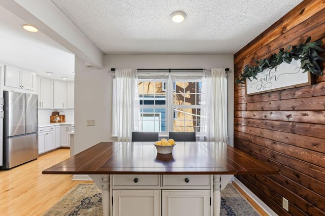 250 12th Avenue N, South Saint Paul, MN 55075