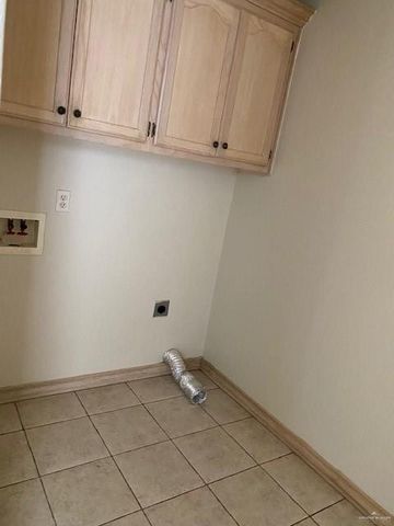 2408 N I Street, Mcallen, TX 78501