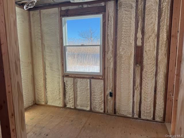 17 Bayport Road, Mastic Beach, NY 11951