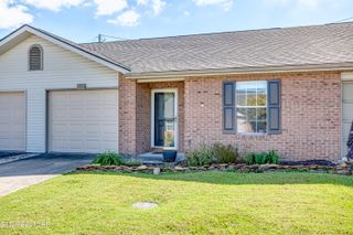 1916 Barbridge Way, Powell, TN 37849