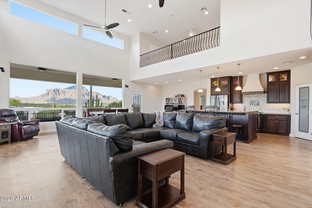 Image 15 of property listing at 1511 E MOON VISTA Street, Apache Junction, AZ 85119