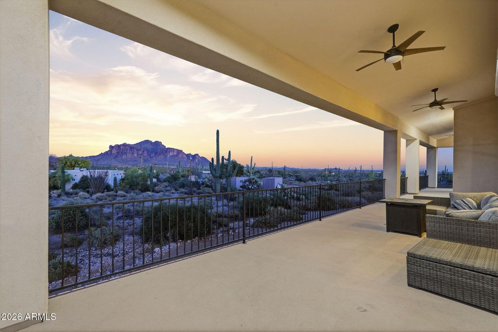 Image 5 of property listing at 1511 E MOON VISTA Street, Apache Junction, AZ 85119