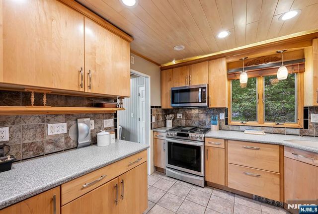 469 Warwick Turnpike, West Milford, NJ 07421