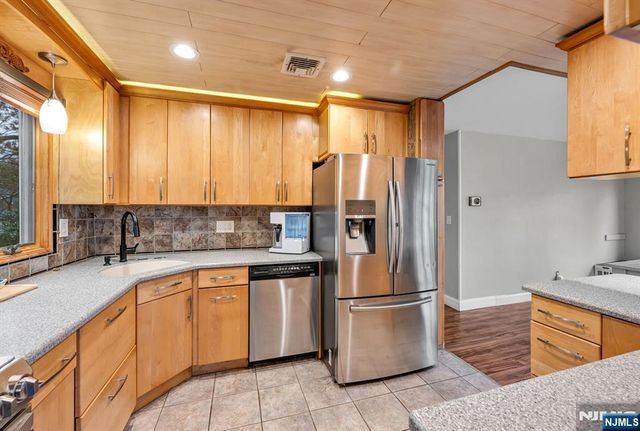 469 Warwick Turnpike, West Milford, NJ 07421