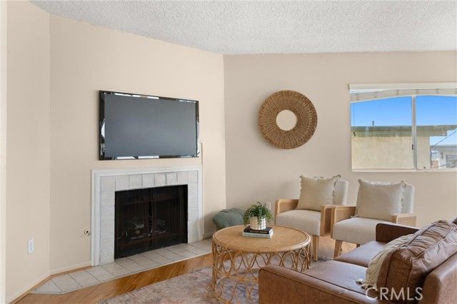 330 34th Place, Manhattan Beach, CA 90266