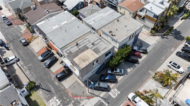 330 34th Place, Manhattan Beach, CA 90266