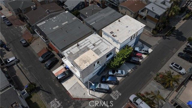 330 34th Place, Manhattan Beach, CA 90266