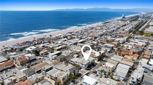 330 34th Place, Manhattan Beach, CA 90266