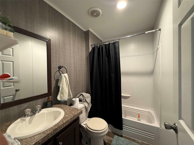 14014 Del Papa Street 311, Houston, TX 77047