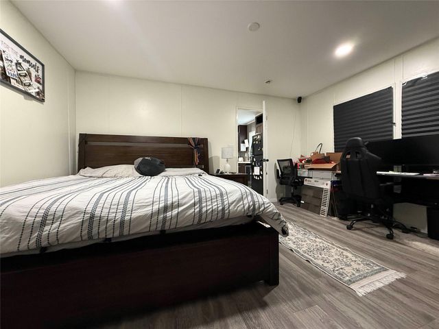 14014 Del Papa Street 311, Houston, TX 77047