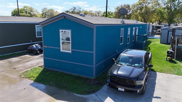 14014 Del Papa Street 311, Houston, TX 77047