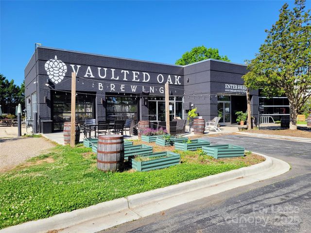 5210 Kelly Street, Charlotte, NC 28205