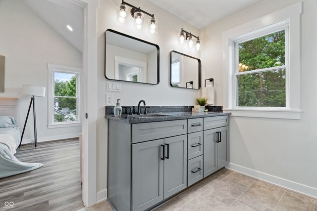 1238 Burdsal Parkway, Indianapolis, IN 46208