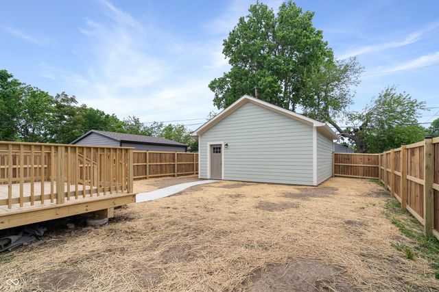 1238 Burdsal Parkway, Indianapolis, IN 46208