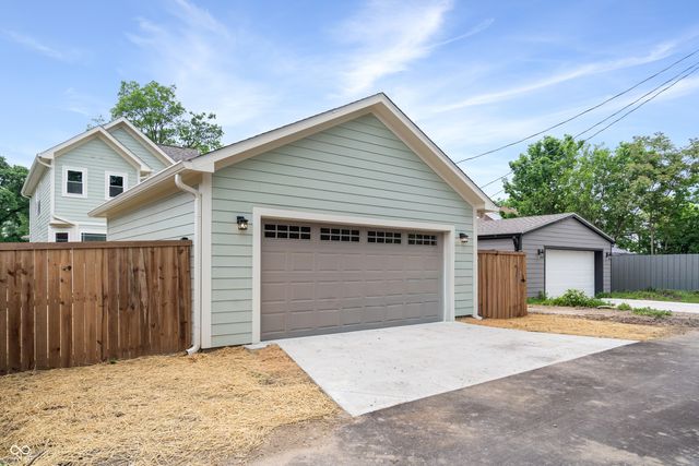 1238 Burdsal Parkway, Indianapolis, IN 46208