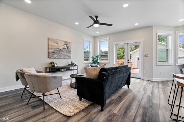 1238 Burdsal Parkway, Indianapolis, IN 46208