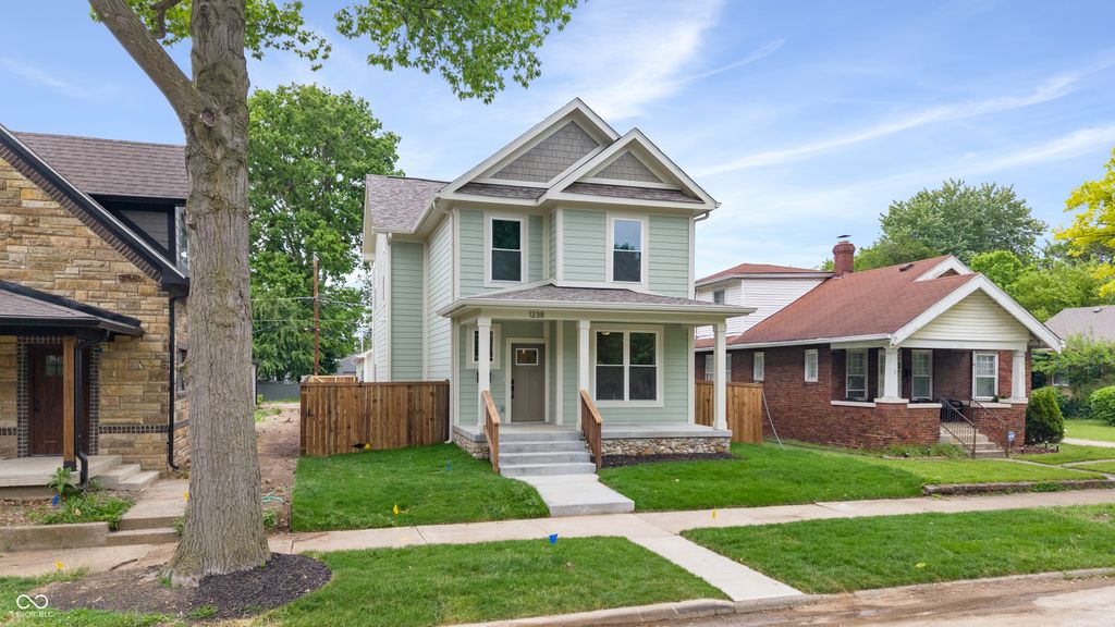 1238 Burdsal Parkway, Indianapolis, IN 46208