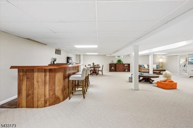 5 Sylvan Dr, Bridgewater Twp., NJ 08807