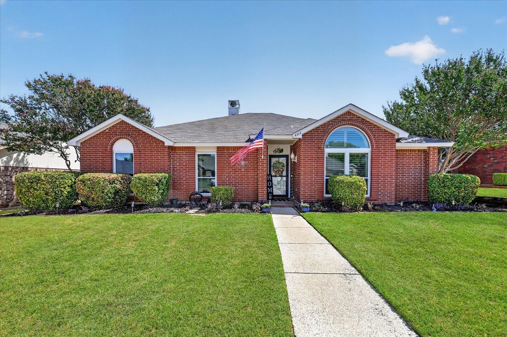 4312 Hillshire Court, Flower Mound, TX 75028 — photo 2