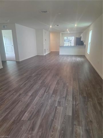 878 Friendship CIR, Labelle, FL 33935