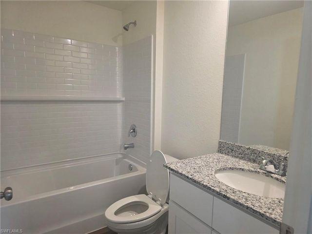 878 Friendship CIR, Labelle, FL 33935