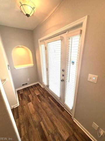 317 Caspian AVE, Virginia Beach, VA 23451