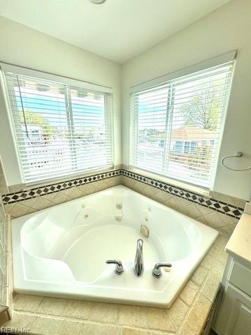 317 Caspian AVE, Virginia Beach, VA 23451