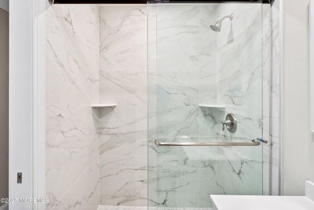 3 Bonaire Drive, Toms River, NJ 08757