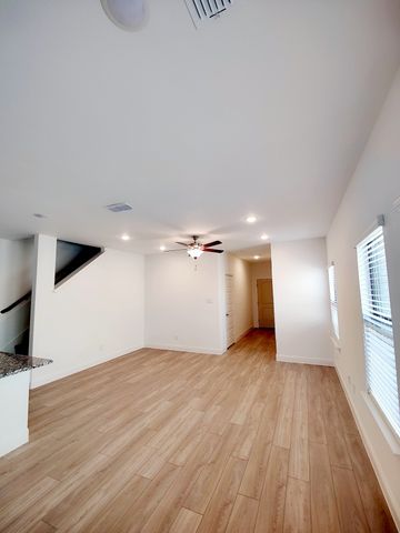 234 Griffith Drive 32, Princeton, TX 75407