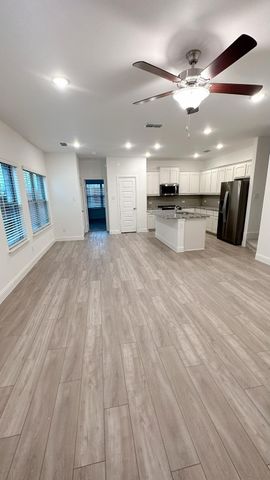 234 Griffith Drive 32, Princeton, TX 75407