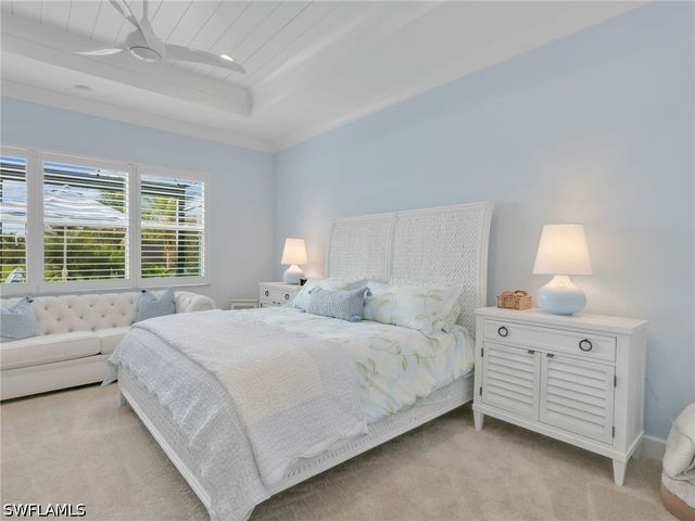 12056 Oleander AVE, Naples, FL 34120