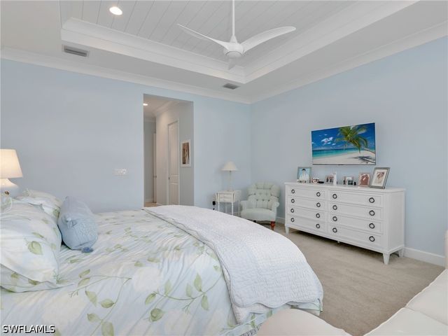 12056 Oleander AVE, Naples, FL 34120