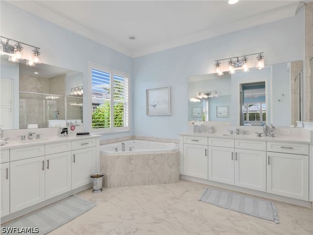 12056 Oleander AVE, Naples, FL 34120