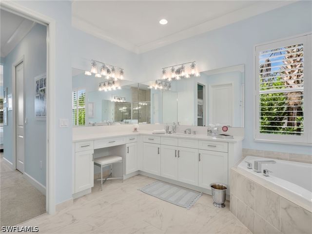 12056 Oleander AVE, Naples, FL 34120