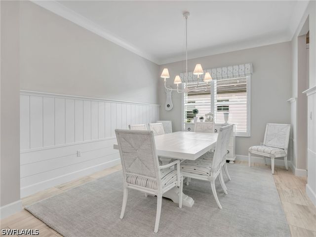 12056 Oleander AVE, Naples, FL 34120